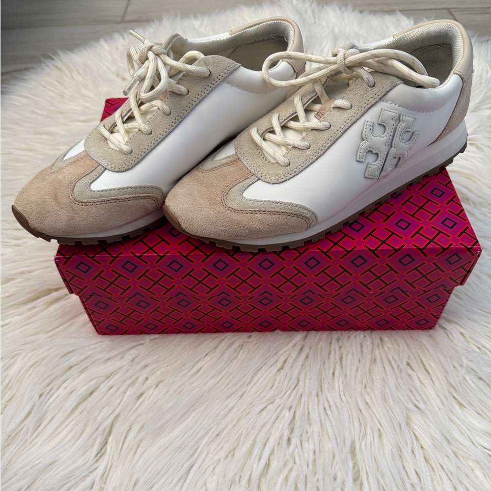 Tory Burch White and Beige Suede-Trim Low-Top Sneakers